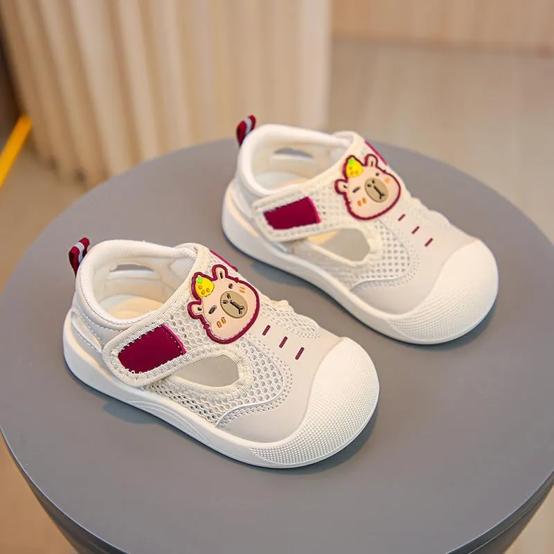 Girls Boys Sandals for Toddler Kids, Lightweight Summer Outdoor Play Shoes, Non-Slip Sole for WalkingBaby Mesh Sandals with Bear Design, Breathable Walking Shoes